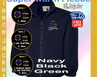 Premium walisische NHS Kuschelige Fleecejacke - walisisches NHS-Logo - 3 Farben und 3 Personalisierungsoptionen - Premium Heavy Fleece 300 g / m² - walisisches NHS-Personal