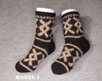 Natural Yarn Alpaca Wool Socks. Men Socks Size : EU- 42-44 , UK- 8-9.5, 100% Wool Handmade Socks,  Products From Alpacas Of Our Farm