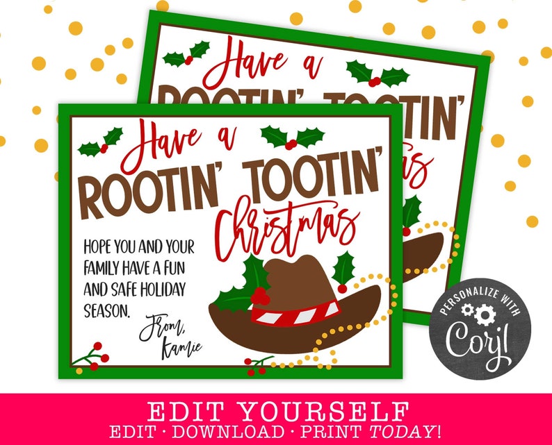 K&ouml;nnte beinhalten: Eine gr&uuml;ne und wei&szlig;e druckbare Weihnachtskarte mit einem Cowboyhut und dem Text "Have a Rootin' Tootin' Christmas". Die Karte enth&auml;lt auch den Text "Hope you and your family have a fun and safe holiday season. From, Kamie".