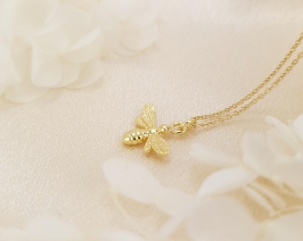 18k Gold Plated Bee Necklace, Bee Jewellery, Necklaces for Women, Dainty Necklace, Bridesmaid Gift, Gift for Her, Birthday Gift
