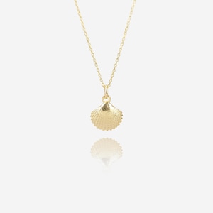 18k Gold Seashell Necklace for Women, Dainty Jewellery Gift