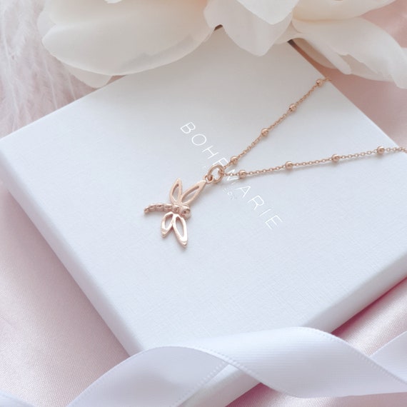 Pendant dragonfly rose