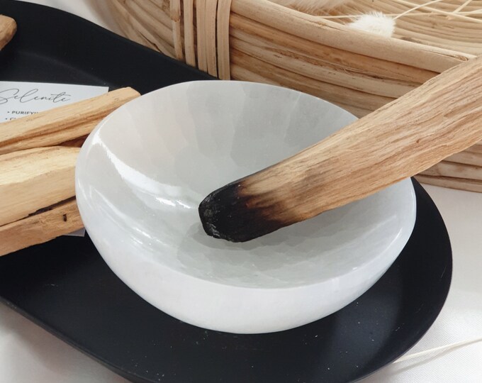 SELENITE Bowl-crystal Bowl-crystal Cleansing-charging Bowl-energy Cleansing-cleansing Bowl-gemstone Carved Bowl-trinkets Dish-natural_l2