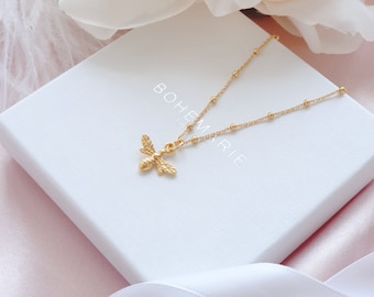 Bee Necklace in Silver or Gold, Satellite Necklace, Satellite Chain, Bee Jewellery, Necklaces for Women, Gift for Her, Birthday Gift