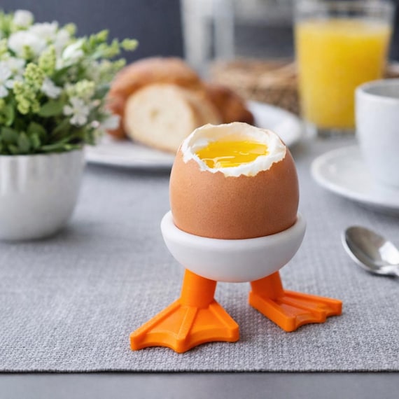 Lustige, stilvolle Eierbecher in 3 verschiedenen Farben Perfekt zu Ostern oder das ganze Jahr