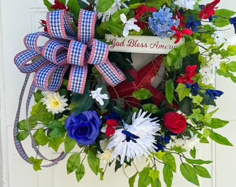 Couronne de porte d'entrée, fête du Travail, 4 juillet, fête du souvenir patriotique, couronne des forces de l'ordre, décor patriotique de porche, décor patriotique, 042724