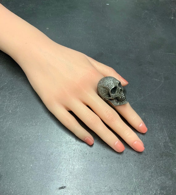 Rhinestone skull best sale ring