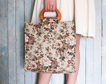 Brown Roses print market bag. Handmade shopping bag. Floral tote bag. Summer bag. Wooden handles bag for shopping. Gift for mom