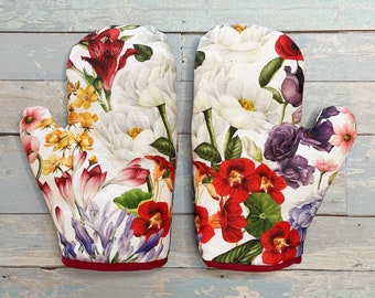 Summer flowers oven mitt. Soft durable oven glove. Garden blossom style baking glove. Floral Oven mitten. Kitchen gloves. Housewarming gift