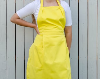 Yellow Cotton Apron: Retro Farmhouse Style with Pockets