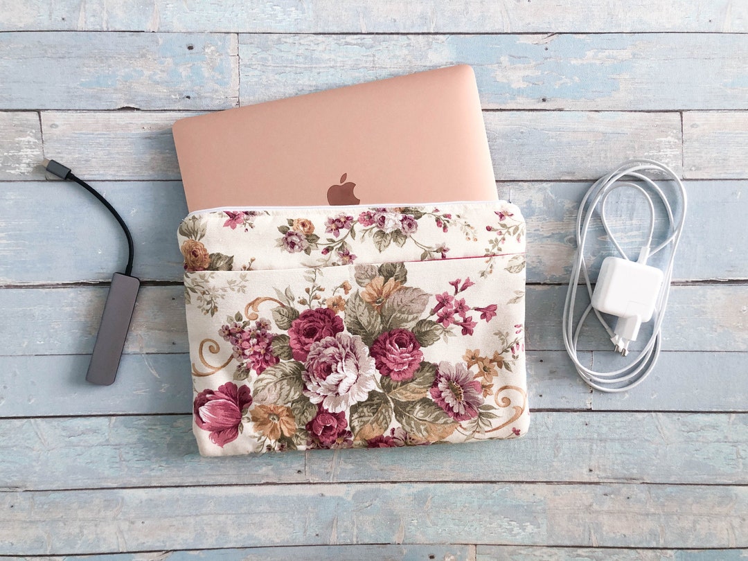 Roses Fabric Laptop Case. Floral Laptop Bag for MacBook Air 13, Pro 13