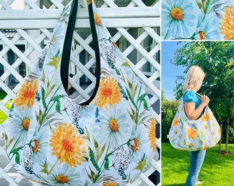 Handmade daisy flowers summer bag. Large fabric boho beach bag. Floral big tote bag. Shoulder bag. Summer bag. Shopping bag