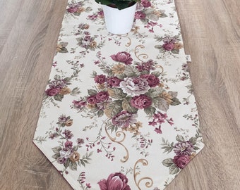 Table runner with roses on cream pattern. Summer handmade table runner. Mothers day gift. Shabby Chic table runner. Roses table runner