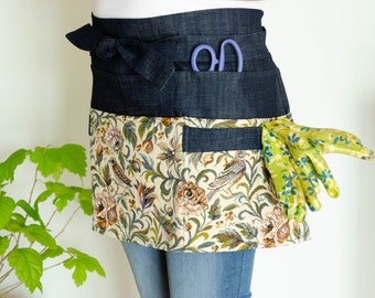 Garden apron, Denim pocket gardening half apron with floral patterns, apron for garden, apron for women, florist apron