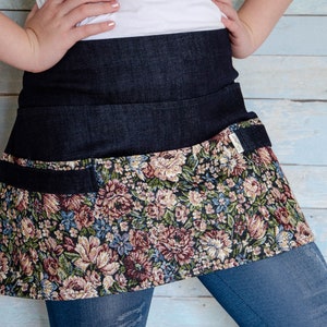 Denim gardening apron, garden apron with pockets, half apron. Floral apron, botanist apron, florist apron, work apron, teacher apron