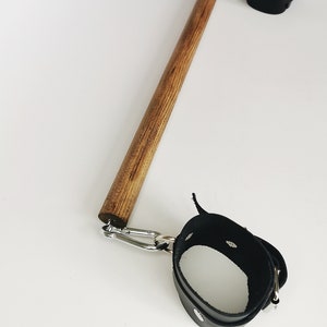 Wooden spreader bar with leather handcuffs different lengths bondage gear wood Restraints