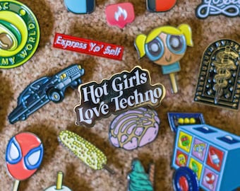 Hot Girls Love Techno Pin