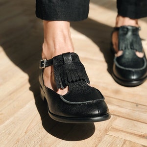 Mod Shoes, Black Women Shoes with black Rouded Toe, Trippen shoes, Bunkle Shoes