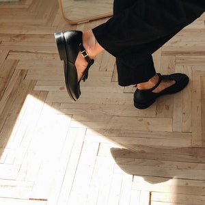 Mod Shoes, Black Women Shoes with black Rouded Toe, Trippen shoes, Bunkle Shoes image 6