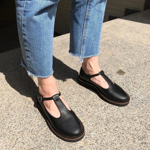 Vegan leather closed toe mary janes sandals, black shoes women, dress shoes Mary Janes, Vegan summer shoes, Eco friendly custom made shoes