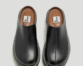 Black genuine leather clogs, leather mules, handmade slippers clogs, leather closed toe sliding shoes, wide toe shoes