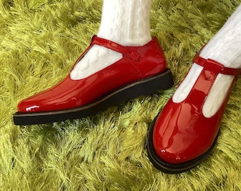 Zapatos Mary Jane de charol rojo hechos a mano, zapatos con tira en T y suela Vibram para mujer