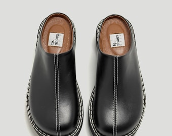 Black genuine leather clogs slippers women, custom made clogs, slip on shoes women, leather closed toe sandals,wide toe mules women
