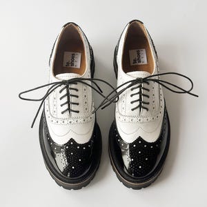 Off-White black Chunky Leather Lace-Up Oxfords Off-White | Shoes | Offwhite Black Chunky Leather Laceup  main image 4