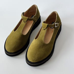 Mary Jane shoes, Green Mary Jane barefoot shoes woman, Mary Jane flat shoes, Handmade shoes, suede leather dress shoes with buckle