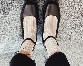 Retro black leather custom dress shoes women, closed toe clip on shoes, ankle tie sandals different colors