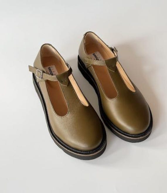 olive green dress shoes for women olive green dress shoes for women Dromedaris Kaley Heeled Lace Up (Women)