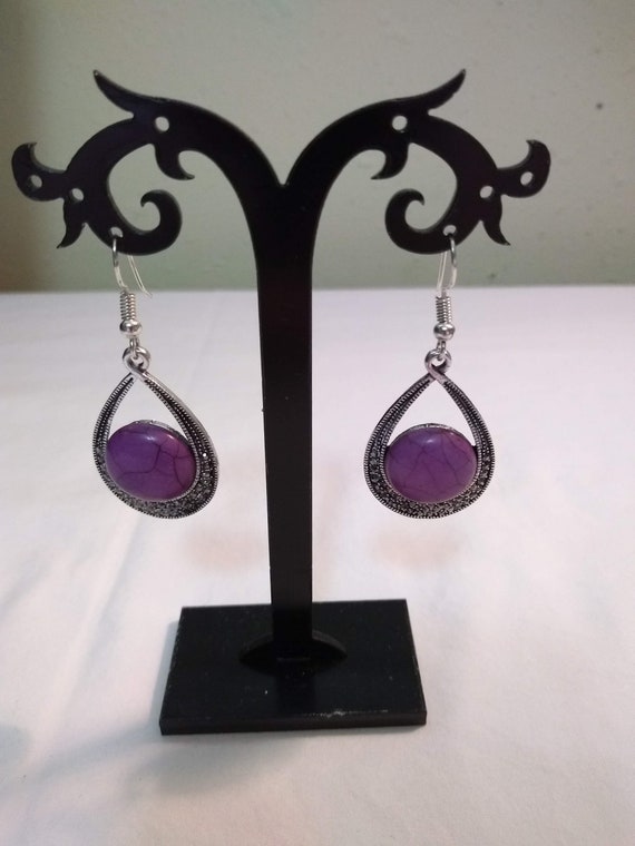 New purple crackle glass handmade fashion jewellery//drop//dangle earrings,costume