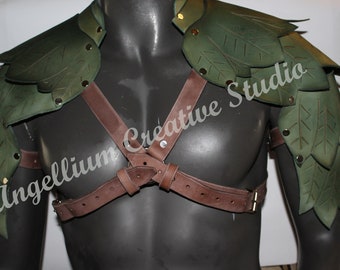 Elven shoulder guards, forrest ranger pauldrons, leaf pauldrons