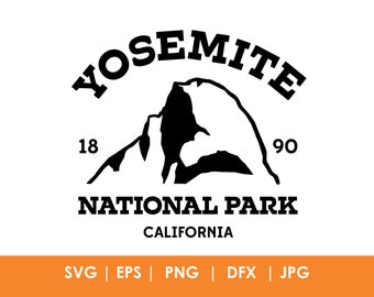 Könnte beinhalten: Schwarzweißes Grafikdesign einer Bergkette mit dem Text "Yosemite National Park, California" und den Zahlen "18" und "90" auf beiden Seiten des Berges.