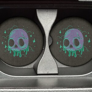 Purple and Green Drippy Skull Car Coasters - 2.75in Rubber Neoprene Car Coaster (Set of 2) for Cup Holder - Auto Accessories/Decor immagine 1