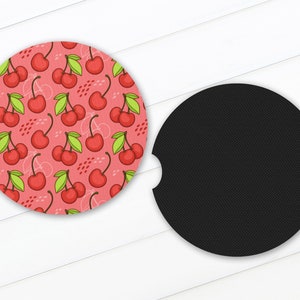 Posavasos de neopreno de goma para coche de 2,75 pulgadas (juego de 2) con estampado de cerezas, diseño de frutas, accesorios para coche, ideas para regalos imagen 2