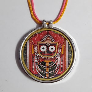 Handmade Glass Framed 92.5 Sterling Silver Hindu God Jaganaath ji The Kind of Shree Vishnu Photo Print Beautiful Pendant With Colour String