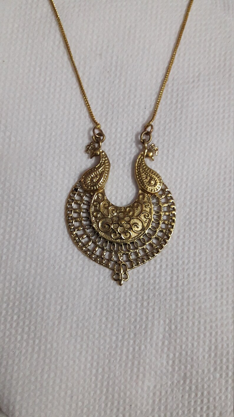Handmade Solid Brass Beautiful Flower Of Life With Peacock Design Pendant With Chain And Colour String