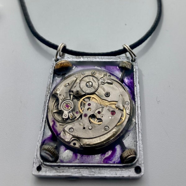 Pendentif steampunk epoxy