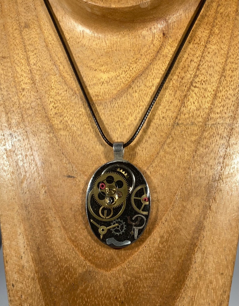 Pendentif steampunk epoxy image 2