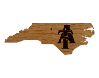 Tapiz de pared NCAT Aggies on State - Elaborado en madera de cerezo o arce