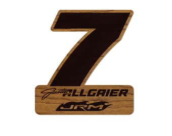 Imán de madera Justin Allgaier #7 / Fabricado en madera de cerezo y arce / Hecho en EE. UU. / Producto con licencia oficial de JR Motorsport