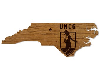 University of North Carolina Greensboro Academic Logo on State Wall Hanging – Crafted from Cherry and  Maple Wood