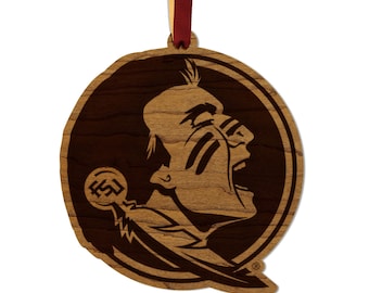 Adorno de los Seminoles de la Universidad Estatal de Florida – Elaborado con madera de cerezo y arce