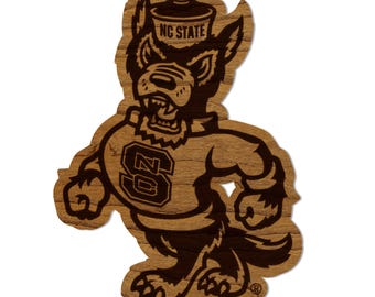 NC State University Strutting Tuffy Magnet - Crafted from Cherry or Maple Wood