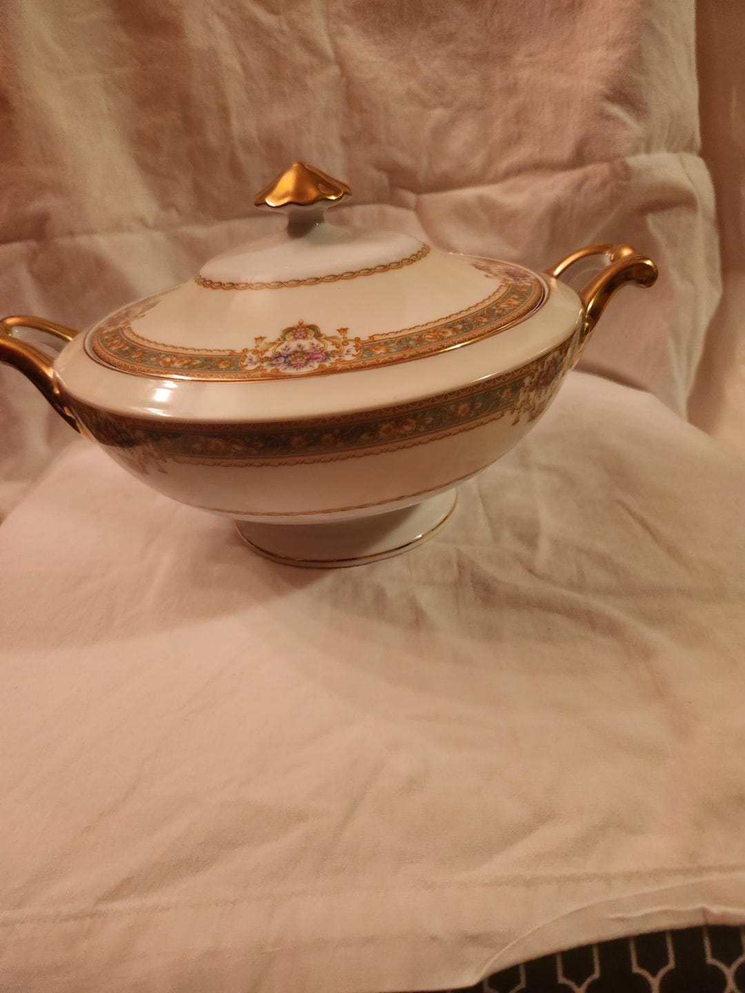 Meito China Covered Vegetable Dish - Etsy Canada