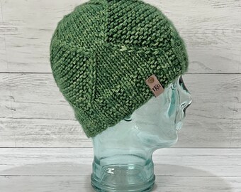 Gem Grid Hat Knit Pattern Bulky Yarn