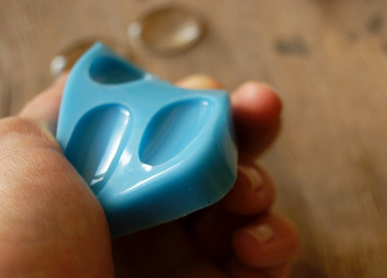 Oval lens mold 2518 mm 098071 inches4 pcs Resin molds Etsy