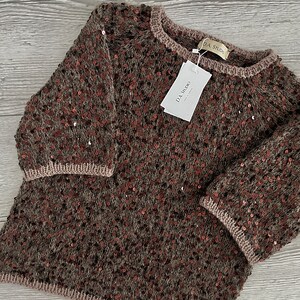 Pullover in kid mohair con paillettes a maniche corte, lavorato a mano. immagine 5