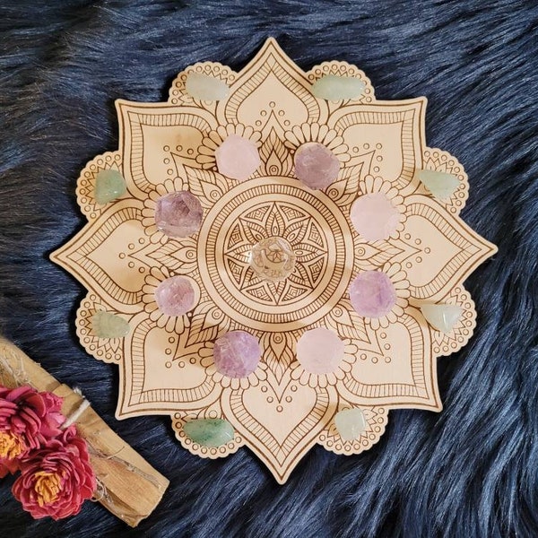 Mandala Crystal Grid, Mandala Engraved Wooden Board for Travel, Altar Decorations